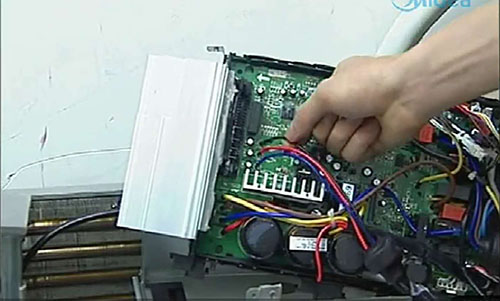 德阳美的空调电话是多少